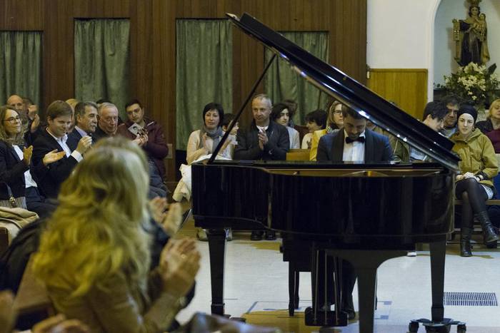 Antonio Oyarzabal pianistaren kontzertua