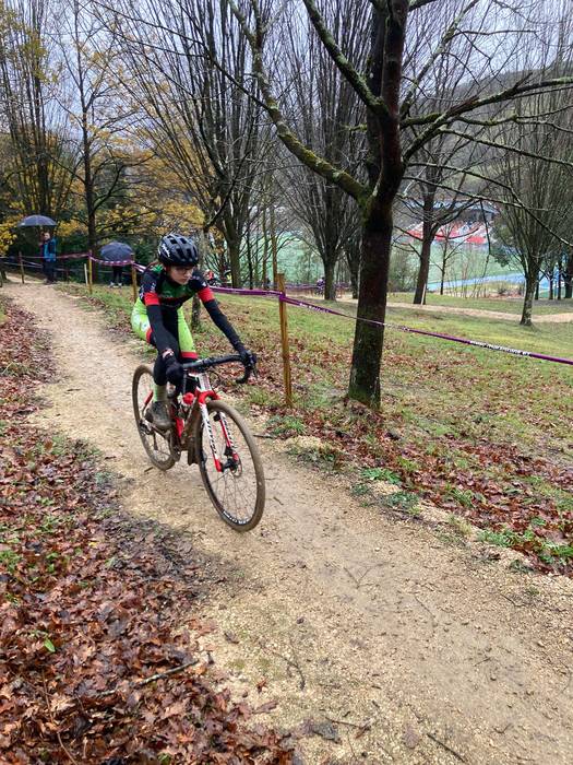 Zirkuitu gogorra izan zuten  37 1768228090885