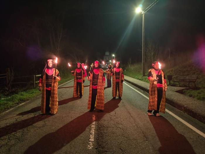 Hiru Errege Magoek ilusioz b 61 1767729367673