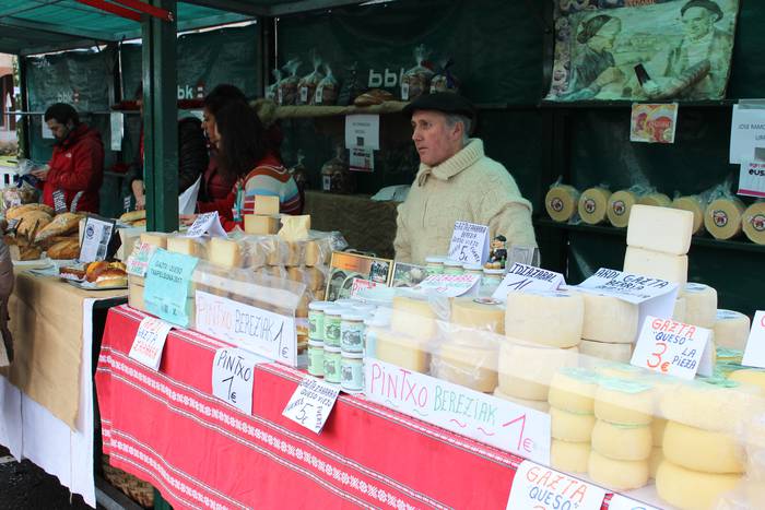 Eguraldi petrala izan arren, 10 1513616749586