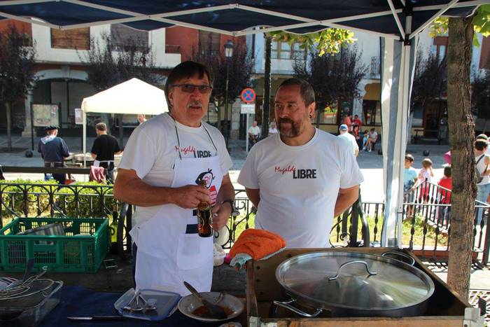 Folk doinuak eta marmitako t 45 1504428843698