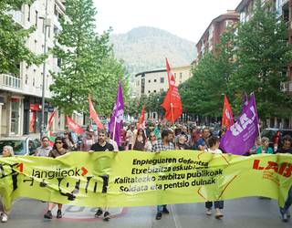 Euskal Herria “Aiaraldearizatzeko” deia zabaldu du LABek Maiatzaren Lehenean