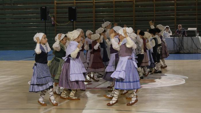 Itxarkundia taldeak Gabonetako erakustaldia egin du Laudion - 24