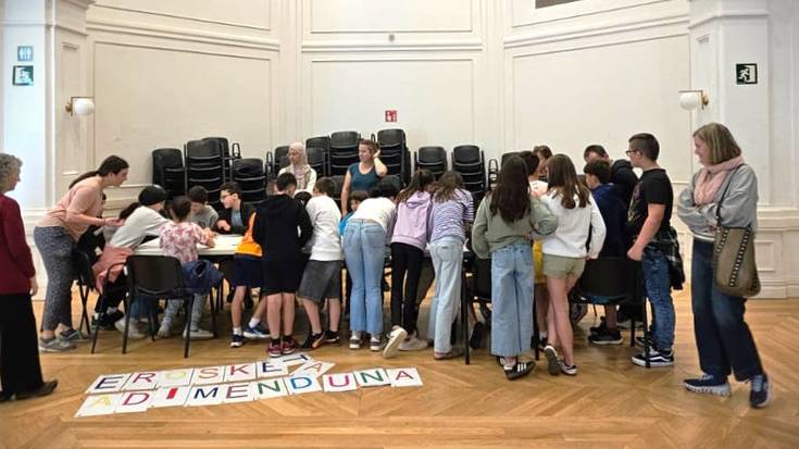 Aiaraldeko ikasleak kalera aterako dira “Erosketa Adimendua” sustatzeko eta elikagai-hondakinak murrizteko