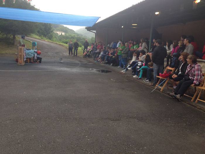 Kale ikuskizunek alaitu zute 13 1502279881116