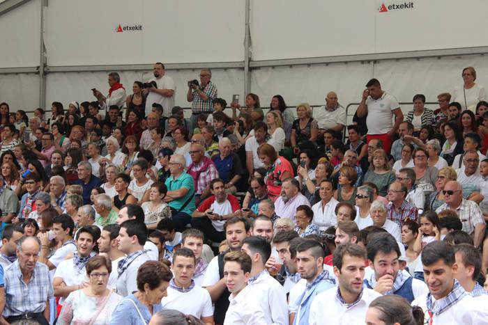 Suziria piztuta lehertu da j 27 1502792851260