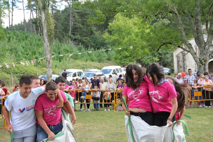 Andra Mari Zuri ospatzeko el 22 1502366093900