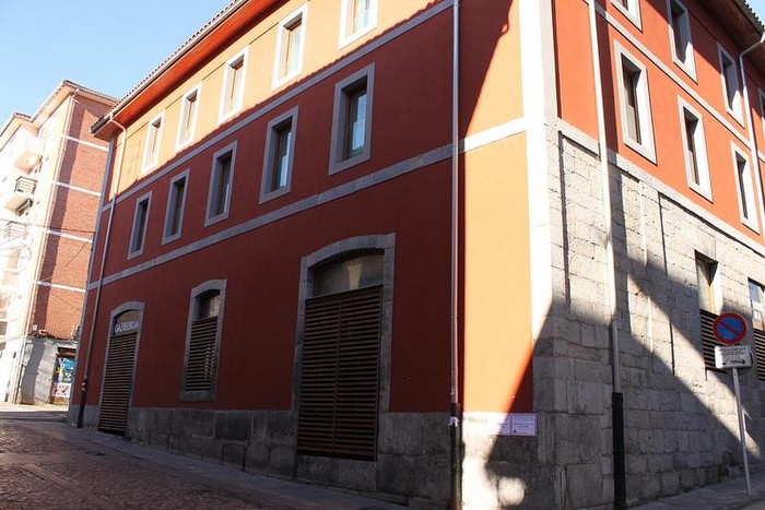 Alondegiko ordutegia aldatuko da uztailean eta abuztuan