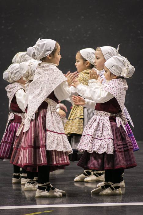 Ubixeta dantza taldeak dantz 33 1766416487834