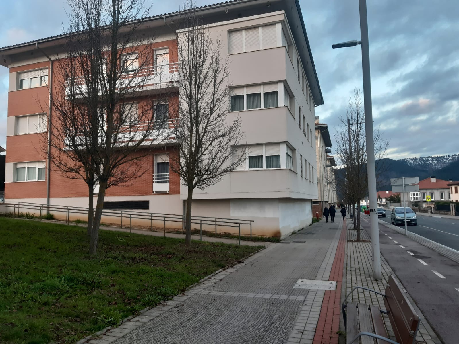 Laudio eta Amurrioko 27 etxebizitza sozial hutsik daude, PPren arabera
