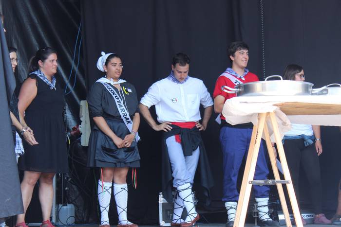 Tokiko ekoizleak eta koadril 8 1502722178122