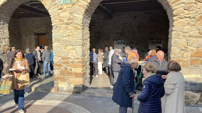 Santa Luzia azokak artisau e 4 1765791987954