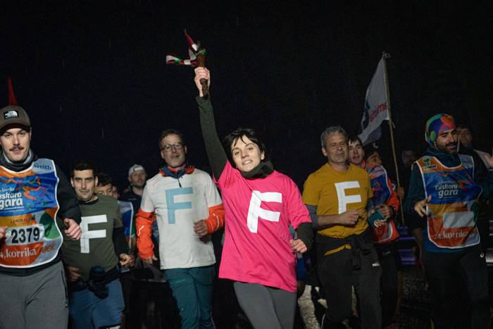 Bederatzi urteren ostean ind 37 1774601391577