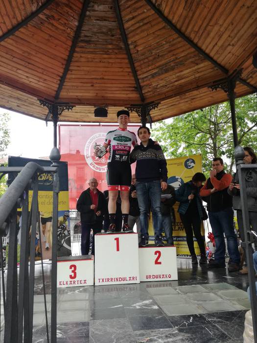 Jon Barrenetxea txirrindular 7 1525267463861