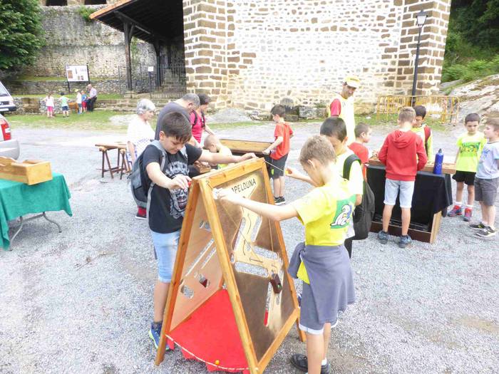 Astelehenerarte luzatu ziren 67 1496394476242