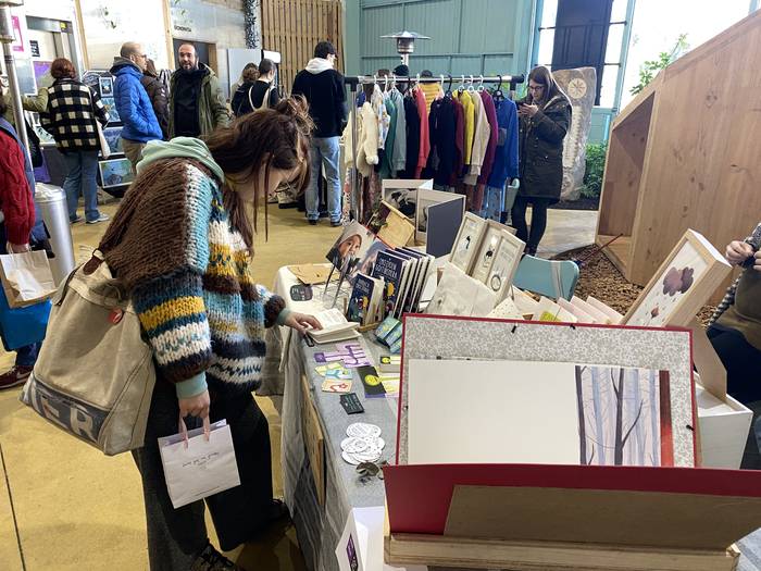 Izen-emate fasean dago azaroaren 29ko Emakume* sortzaileen V. Azoka