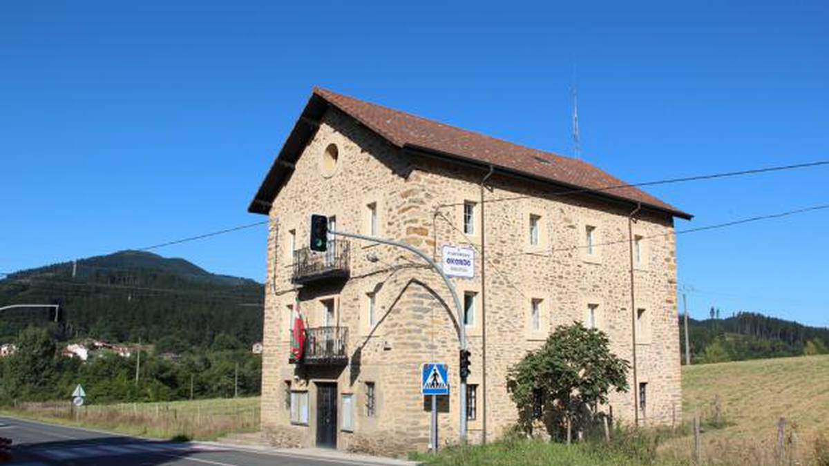 Herriko enplegua sustatzeko ataria ireki du Okondoko Udalak