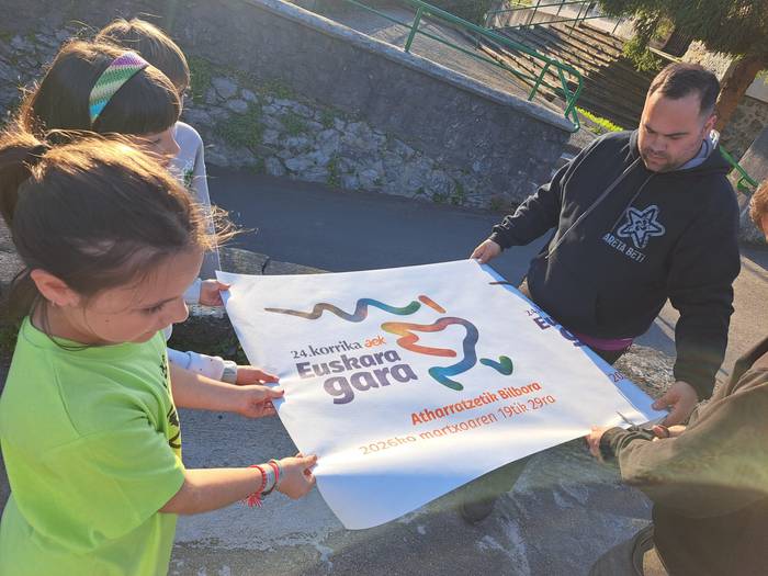 Areta apaindu zuten atzo Kor 4 1774390094681