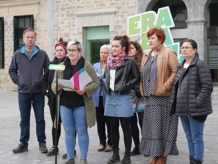 “Altsasu edo Amurrion bezala gazteak espetxeratzen dituen” estatuaren “bidegabekerien” aurrean ahotsa altxatuko duela adierazi du EH Bilduk