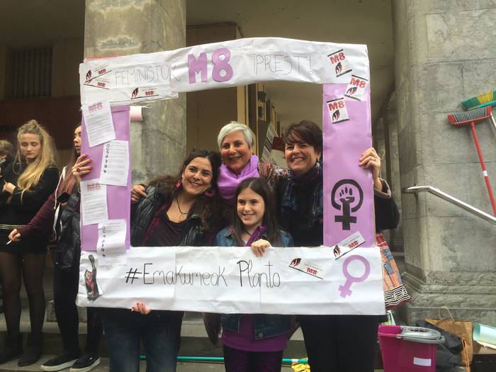 Greba feministaren goizeko t 136 1520519735481