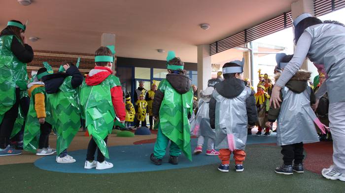 Okondoko umeek dantzatzen os 2 1518278565527