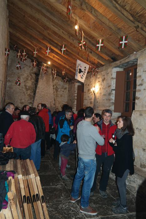 Pospoloek eta jendeak argitu 39 1516693764729