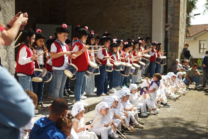 Danborrada jendetsu eta hunk 25 1777379525832