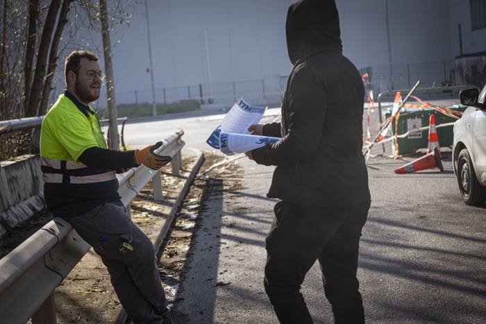 Jarraipen zabala ari du izat 52 1773747947935