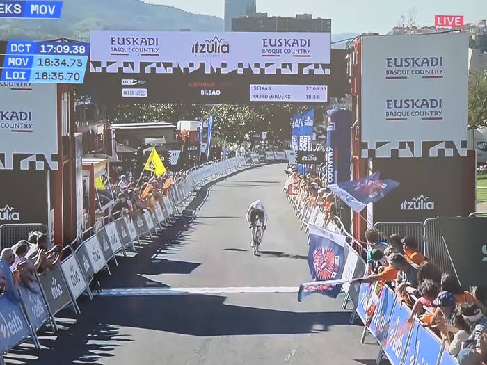 Tubos Reunidoseko grebalarie 6 1775507539602