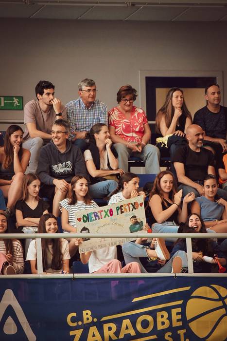 Zaraobe Saskibaloi Taldea bi 67 1748266160703