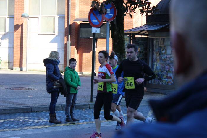 300 korrikalari baino gehiag 32 1517149943233