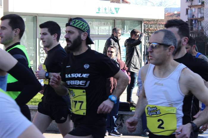 300 korrikalari baino gehiag 9 1517149712302