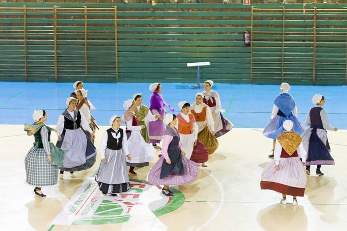 Itxarkundiak ehunka lagun ba 31 1513676966050