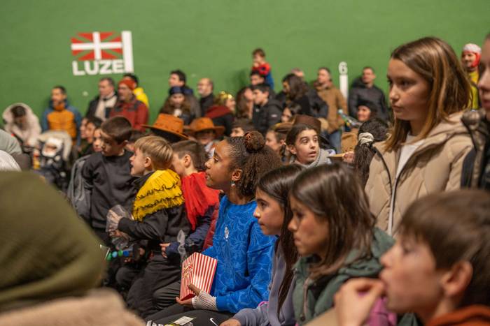 Orozkoko talentua oholtzara  8 1771010393480