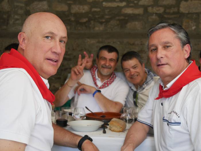 Belaunaldi anitzetako 330 Ko 161 1661699476222