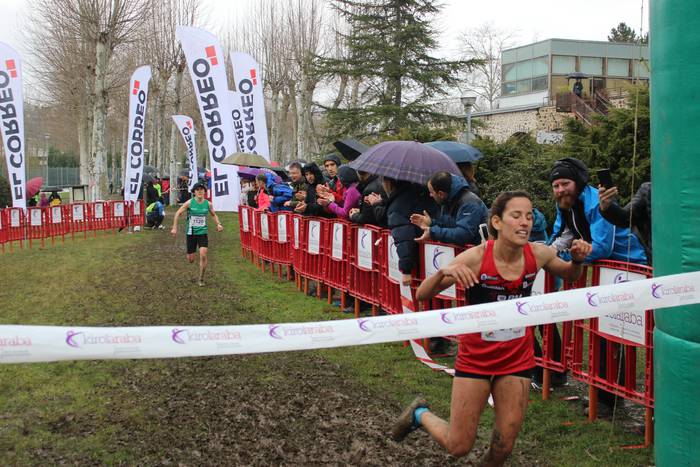 Ehunka lasterkarik bete ditu 27 1518371807191