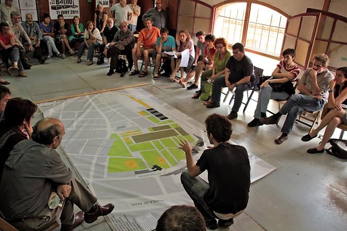 Sants, auzo kooperatiboa ehuntzen