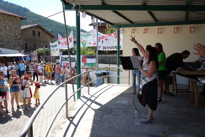 Paella txapelketarekin eta K 40 1755976646260