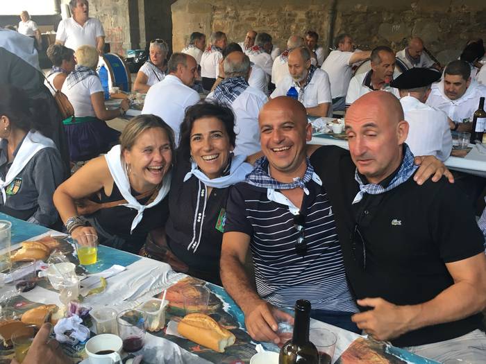 Gaztetxeko eta antzinako jai 4 1502896508509