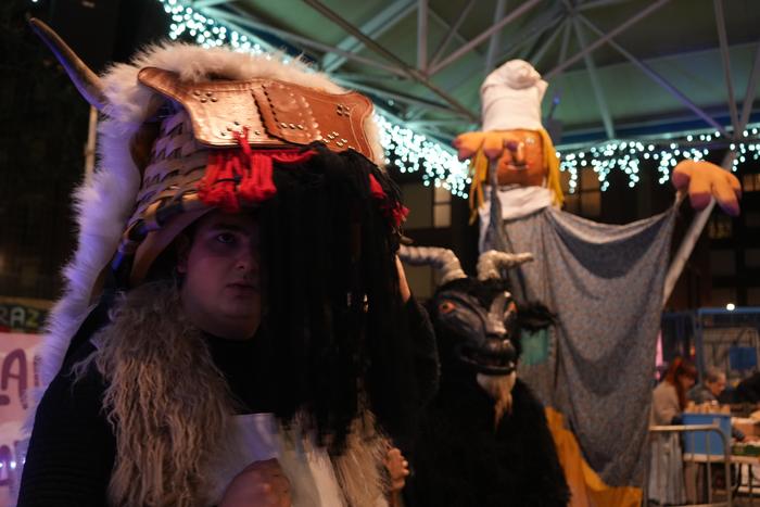 Kalejorarik gabe, baina jend 7 1766614696427