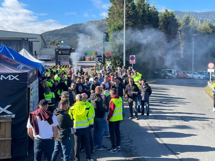 Tubacexeko langileek 4.320 e 6 1761686334612