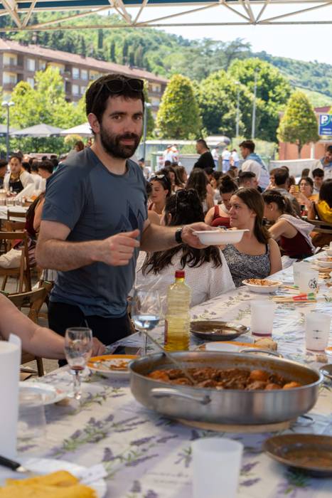 Abuztuko jaietarako motorrak 38 1751222997091