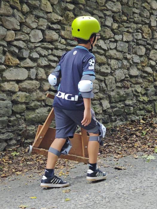 Auzo giroan gozatu dituzte M 7 1759049319421