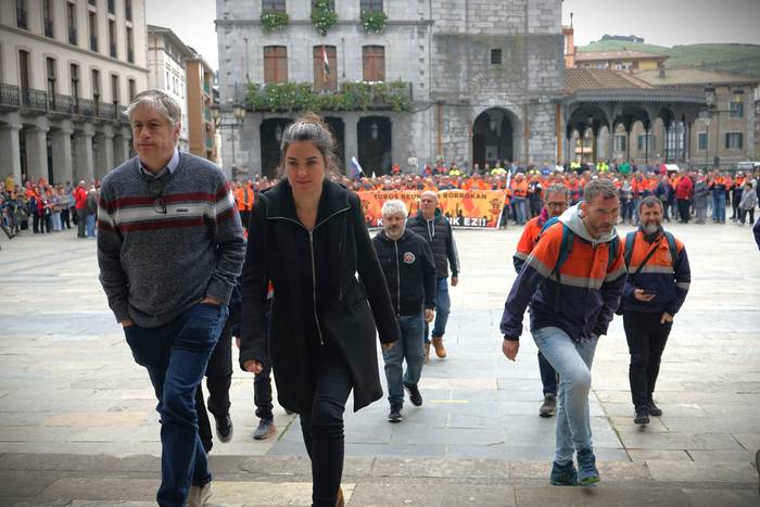 Laudiora mugitu da gaur Tubo 31 1772539182209