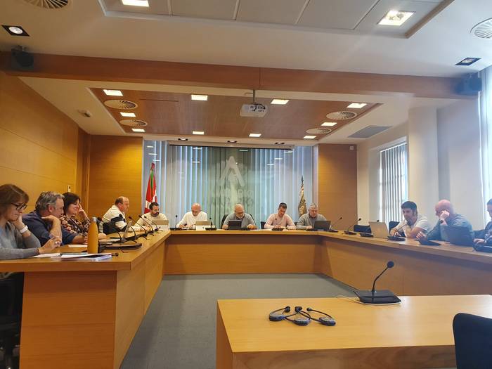 Aiaraldeko Kuadrillak 2026ko Aurrekontua onartu du eta bere identitate eta kudeaketa tresnen modernizazioan aurrera egin du