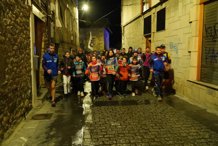 Bederatzi urteren ostean ind 146 1774608857396