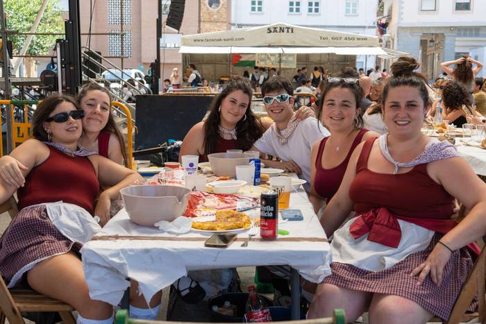 Abuztuko jaietarako motorrak 36 1751222987450