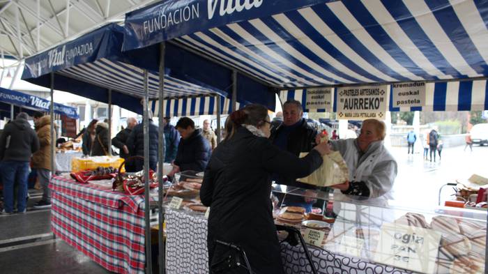 Gabonetako elkartasun azokak 22 1513599309941