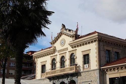 Amurrioko Udalak pertsonen koordinazioa eta arreta hobetzeko lankidetza-prozesu bat bultzatuko du