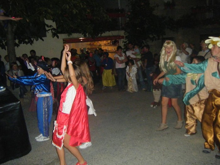 ARGAZKI BILDUMA: Aloriako jaiak 2010